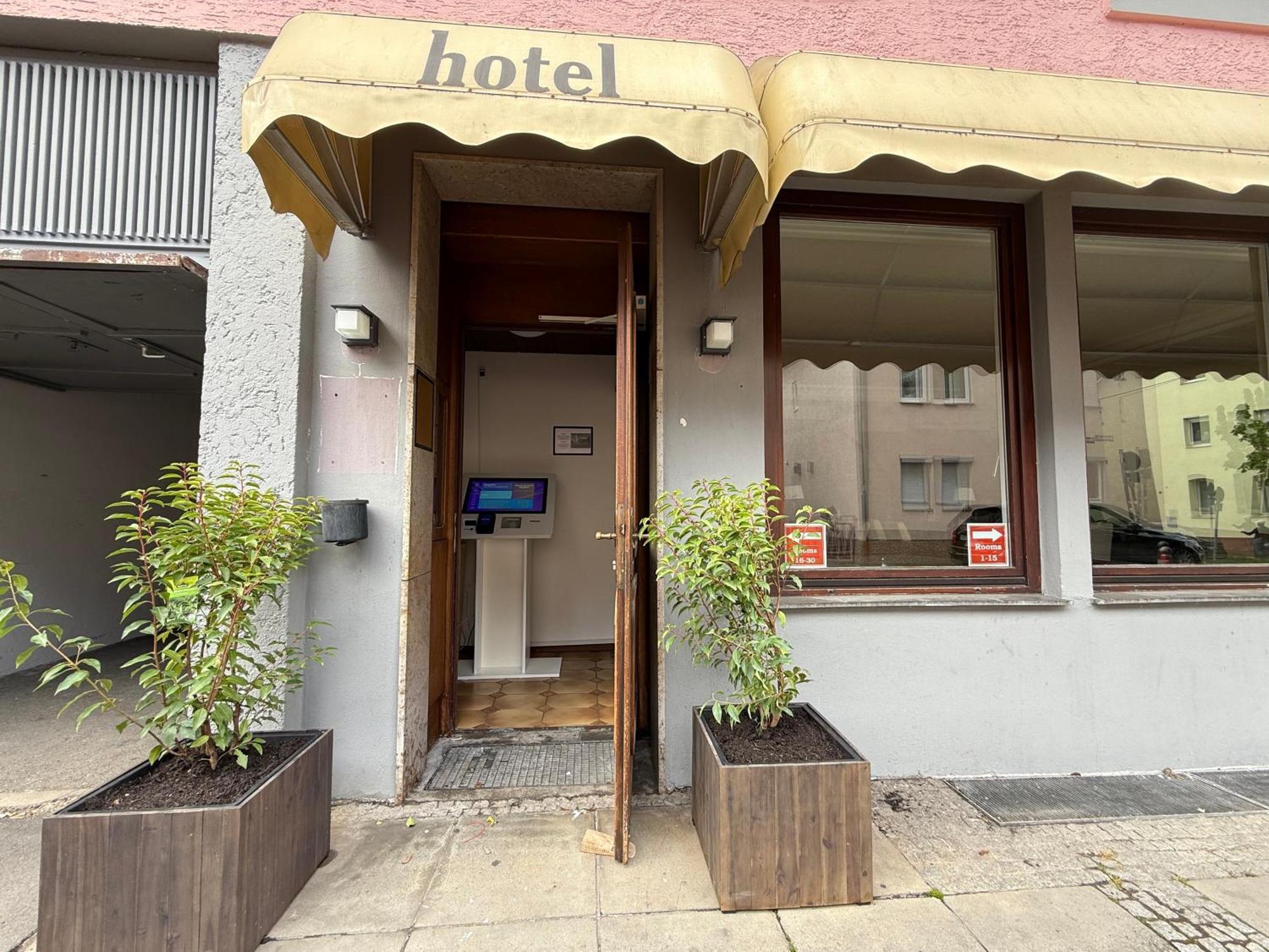 Hafner Hotel- Apartment -Self Check-In Stuttgart Exterior photo